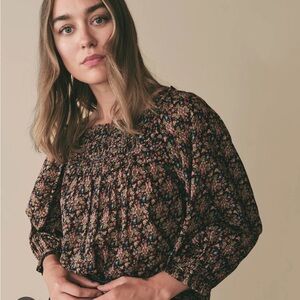 Doen Agotha Top in Noir Forest Floral